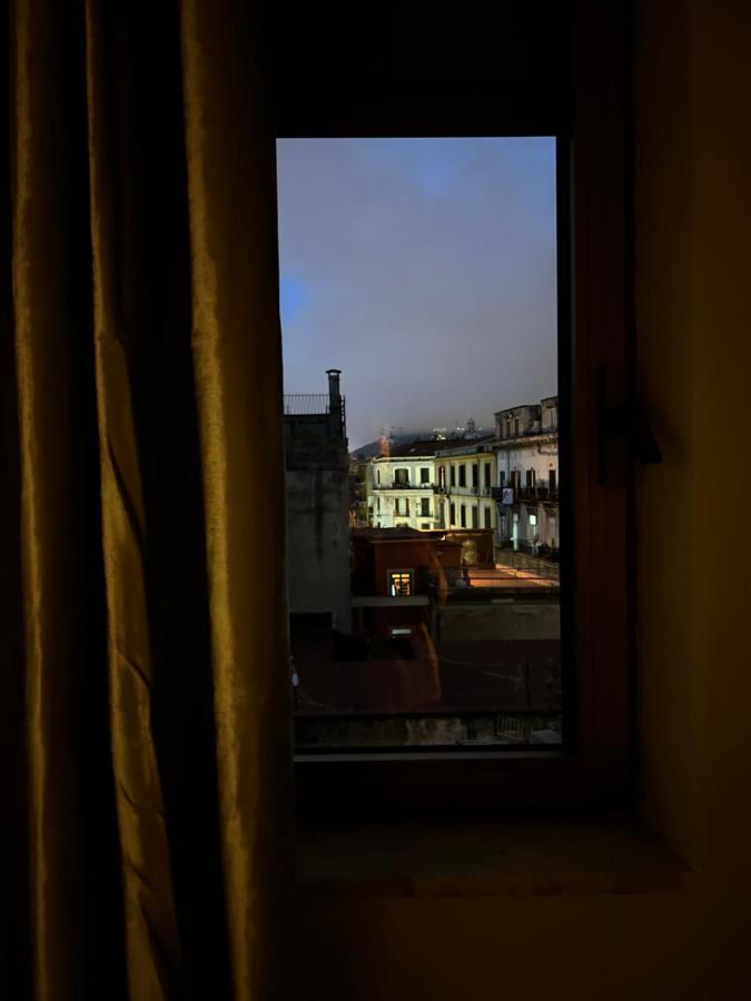 La Casa Di Tonia Bed & Breakfast Naples Luaran gambar